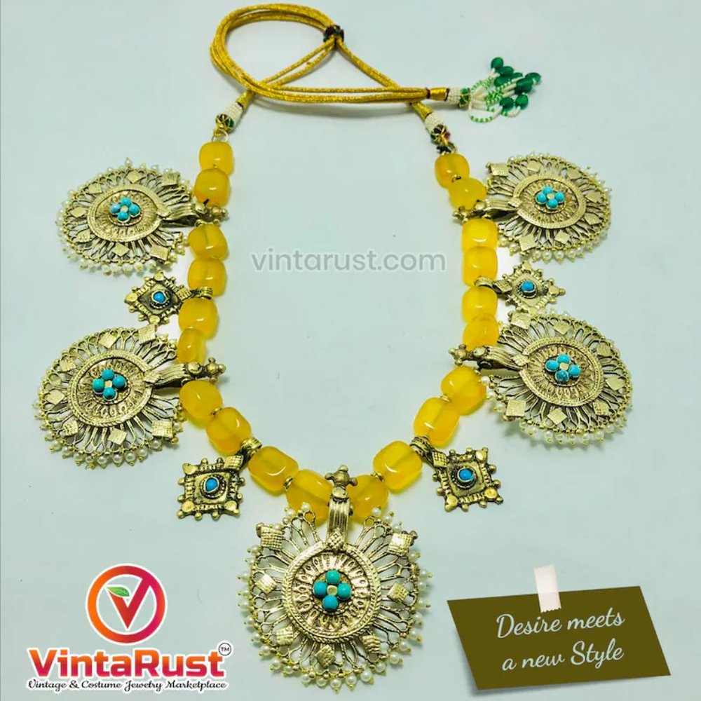 Tribal Choker Necklace, Yellow Stones Beaded Vintage Necklace - Picture 9 of 10